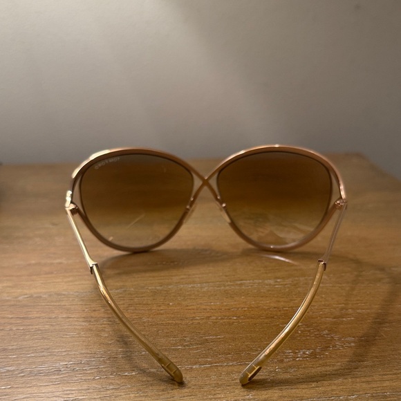 Tom Ford Women\'s Sunglasses with Gold Frame main image 8